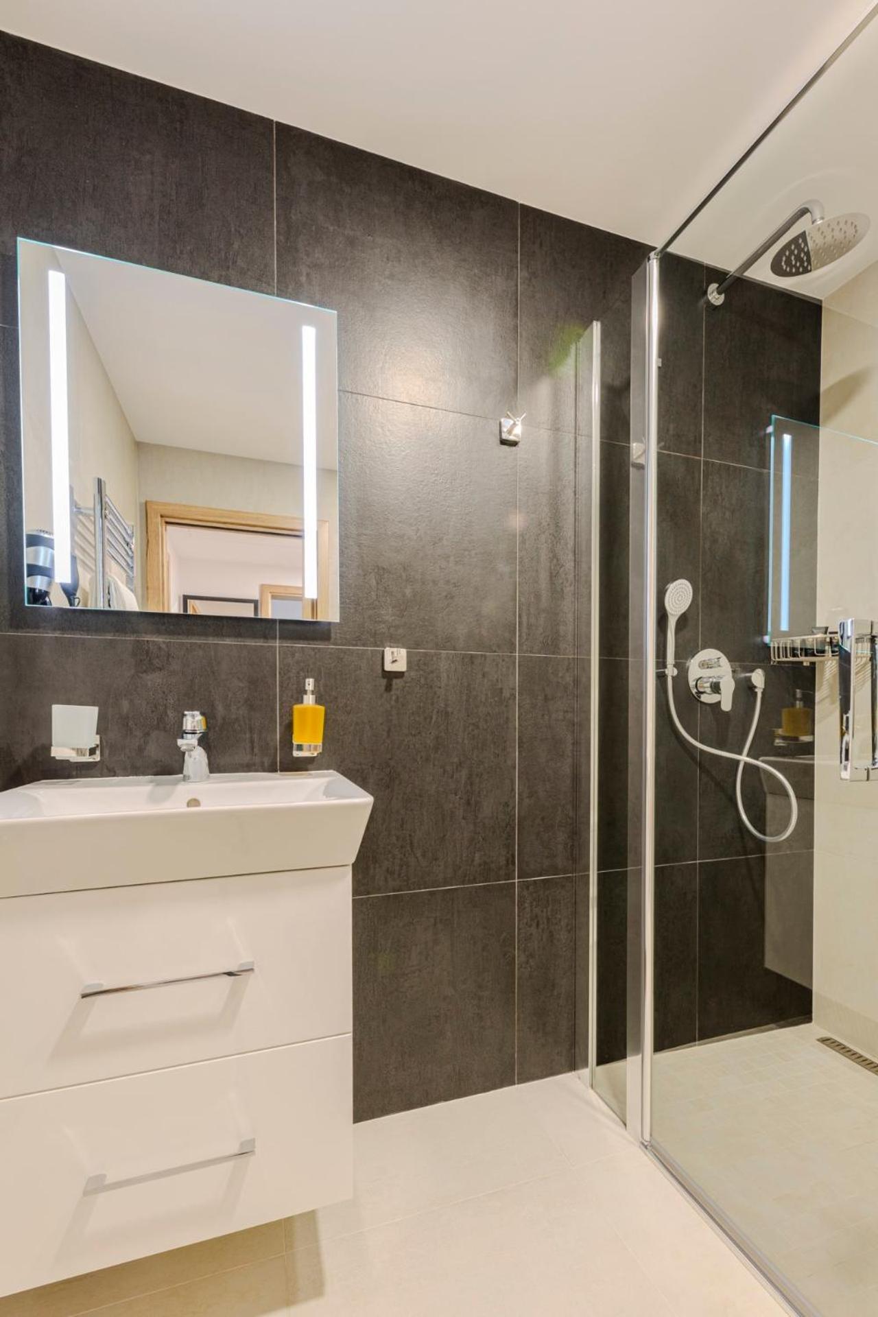 Hotel Triska Brandýs nad Labem-Stará Boleslav エクステリア 写真